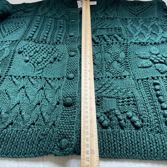Cape Isle Knitters Vintage Evergreen Chunky Knit Popcorn Cardigan - Picture 9 of 10